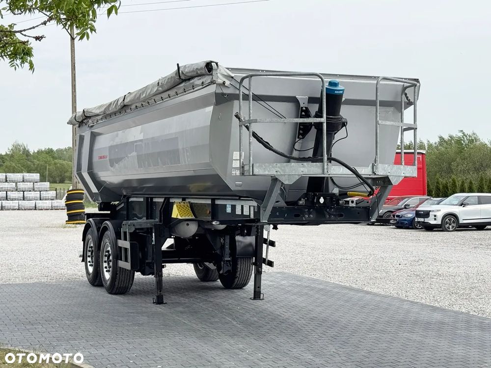 Schwarzmuller H-K SERIE/ WAGA 5600 kg / PODNOSZONA OŚ  / DMC 36000 KG / IDEALNY STAN - 4