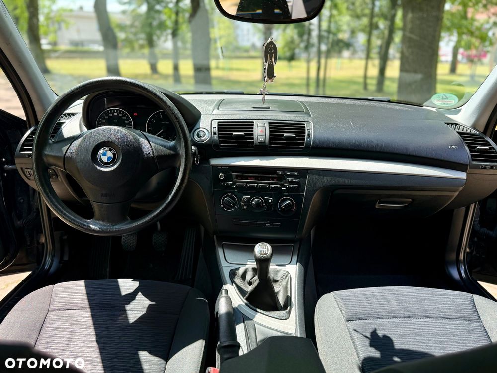 BMW Seria 1 116i - 14