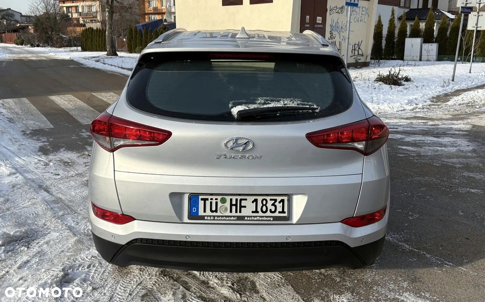 Hyundai Tucson blue 1.7 CRDi 2WD Style - 8