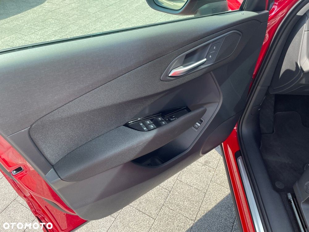 Audi Q3 Sportback - 14