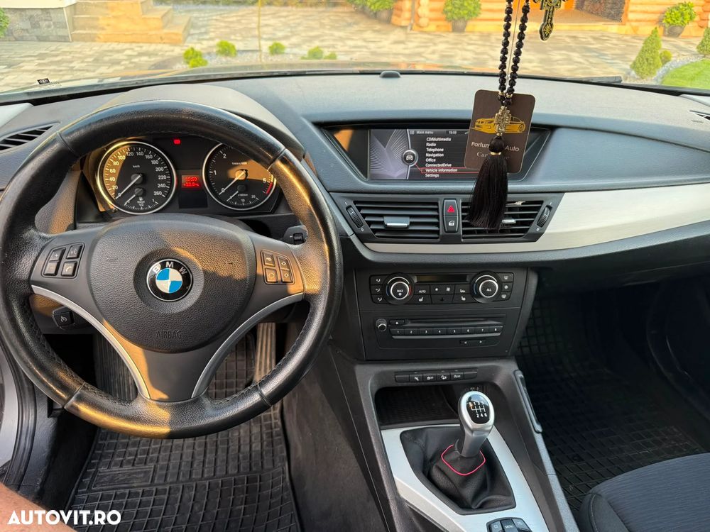 BMW X1 xDrive20d - 6