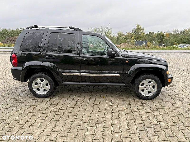 Jeep Cherokee 2.8 CRD Automatik Limited - 11