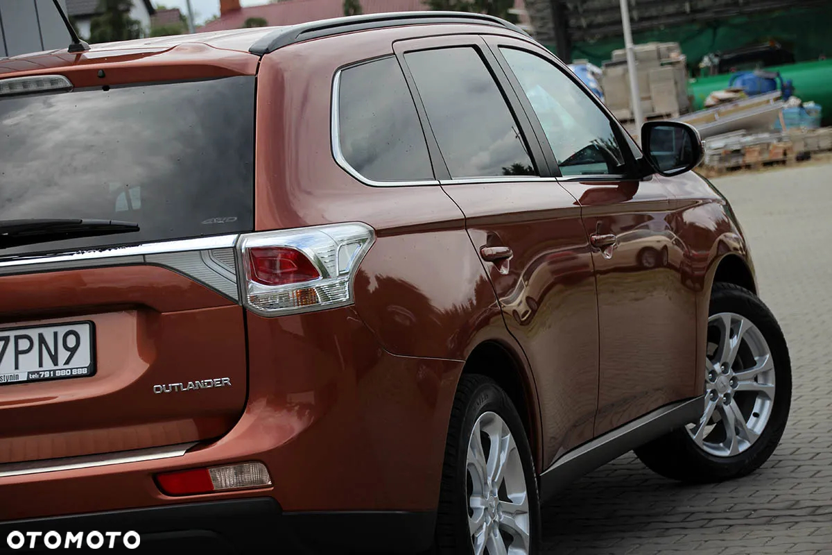 Mitsubishi Outlander 2.2 DID Intense + 4WD - 16