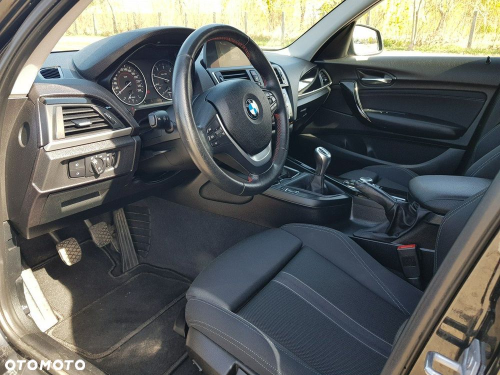 BMW Seria 1 118d Sport Line - 10