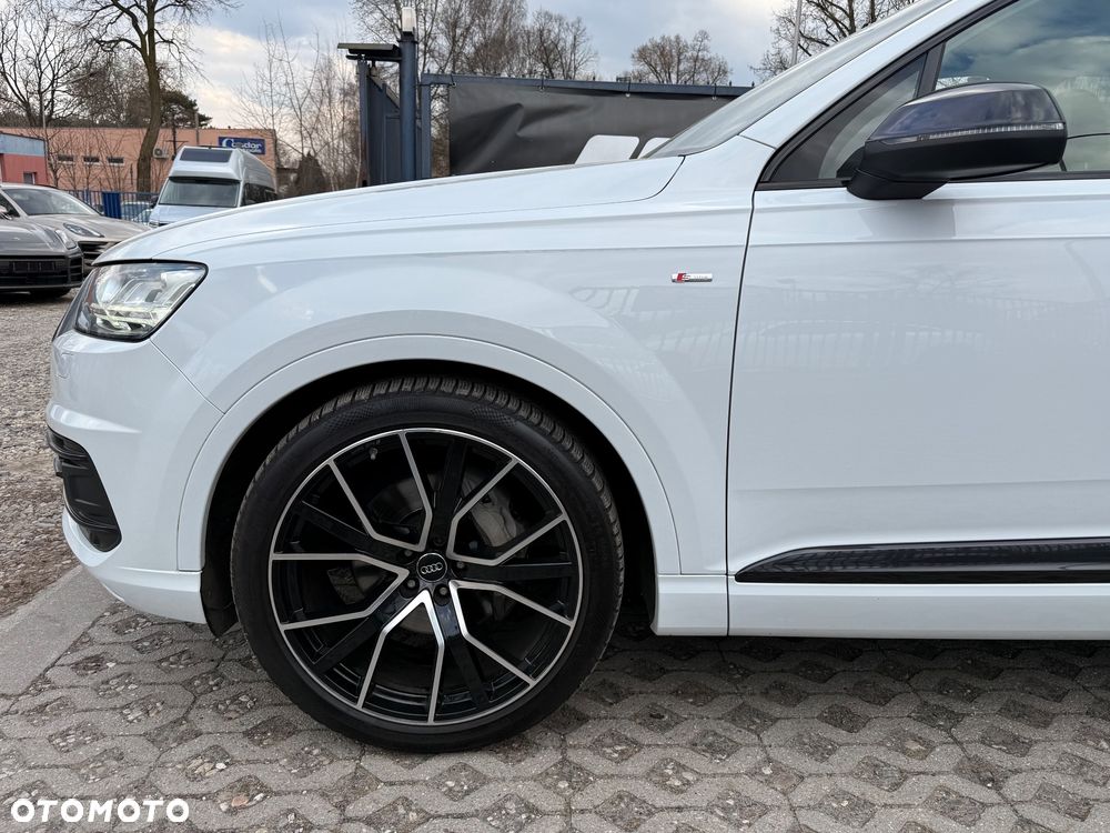 Audi Q7 - 10