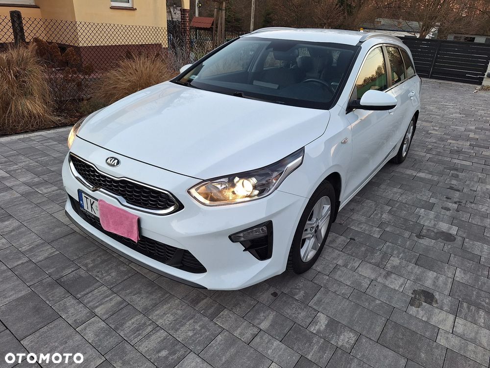 Kia Ceed 1.6 CRDi SCR M DCT - 1