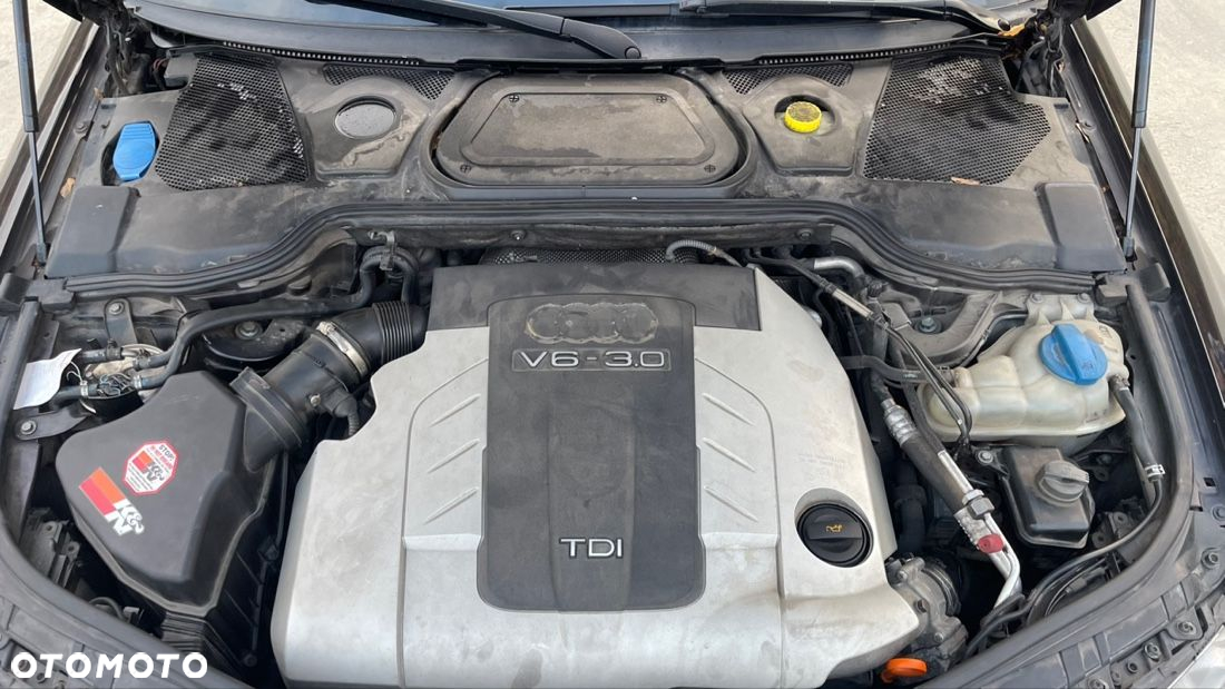 Audi A8 3.0 TDI Quattro - 16