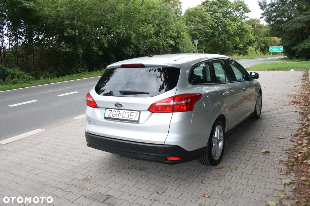 Ford Focus 1.6 TDCi Trend - 6