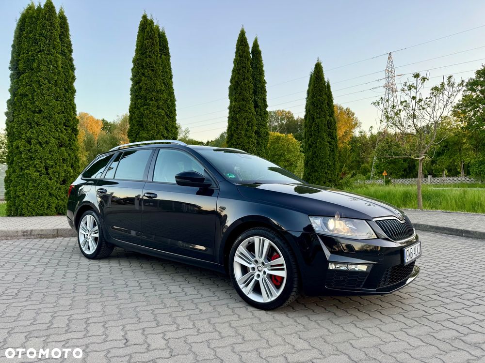 Skoda Octavia 2.0 TDI (Green tec) DSG RS - 25