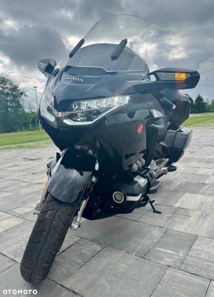 Honda GL - 4