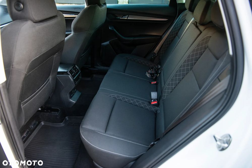 Skoda Karoq 2.0 TDI Selection - 22