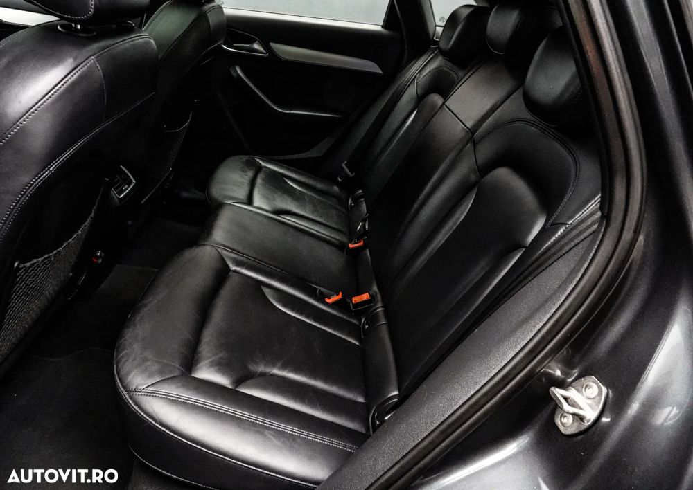 Audi Q3 2.0 TFSI Quattro Stronic - 16