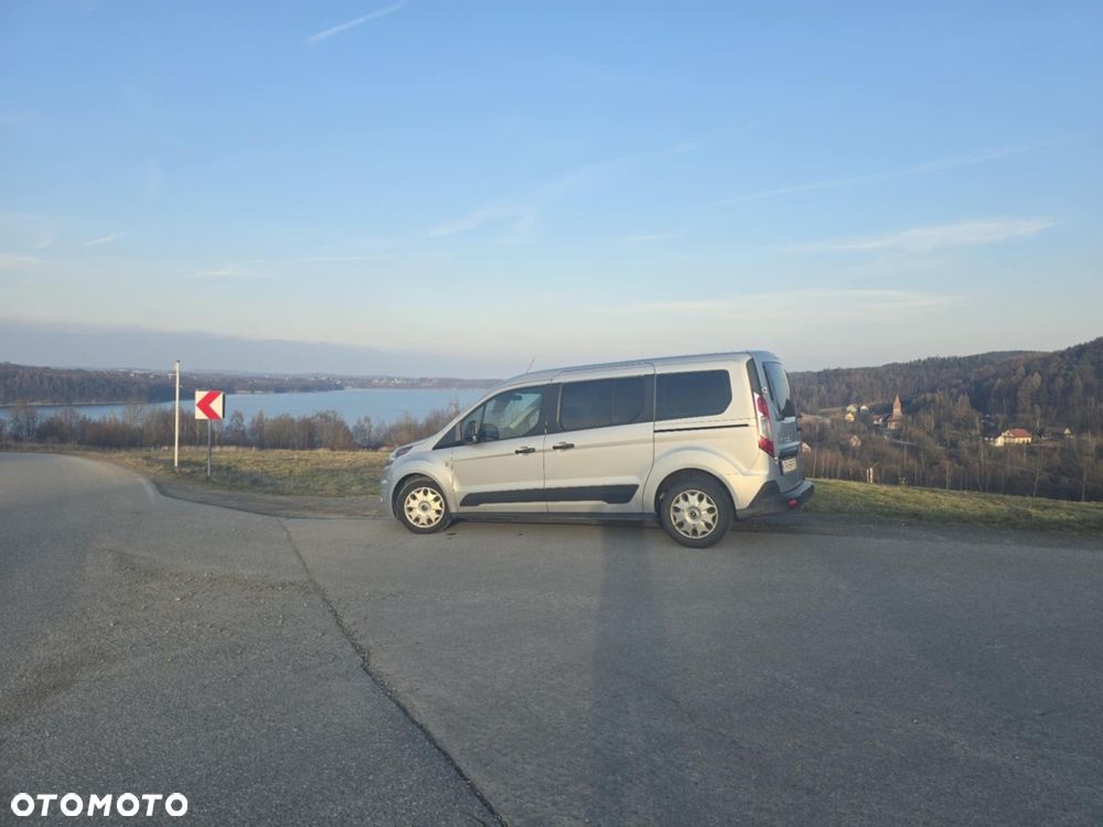 Ford Transit Connect - 8
