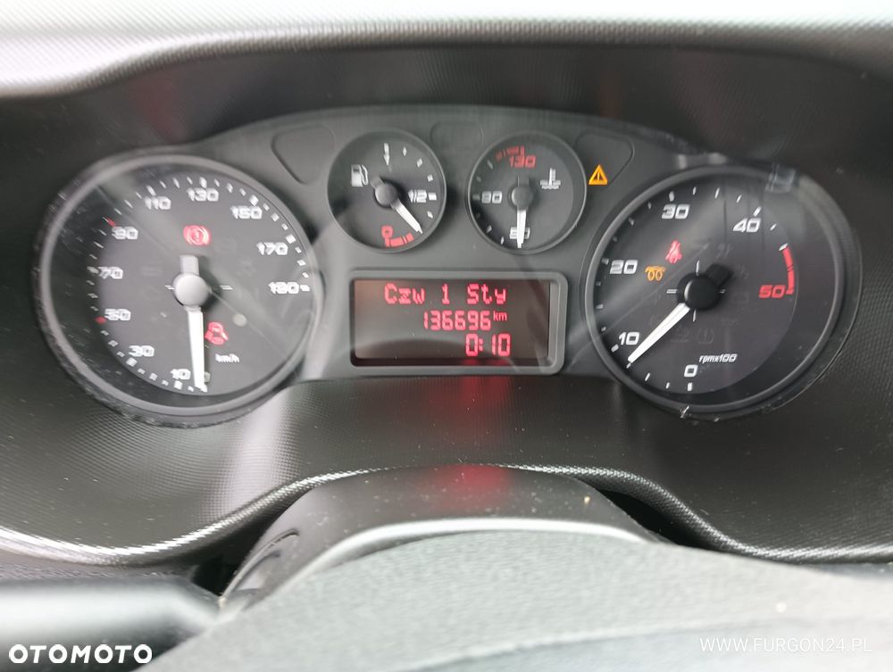 Iveco DAILY 35C13 KONTENER CHŁODNIA NR 926 - 9