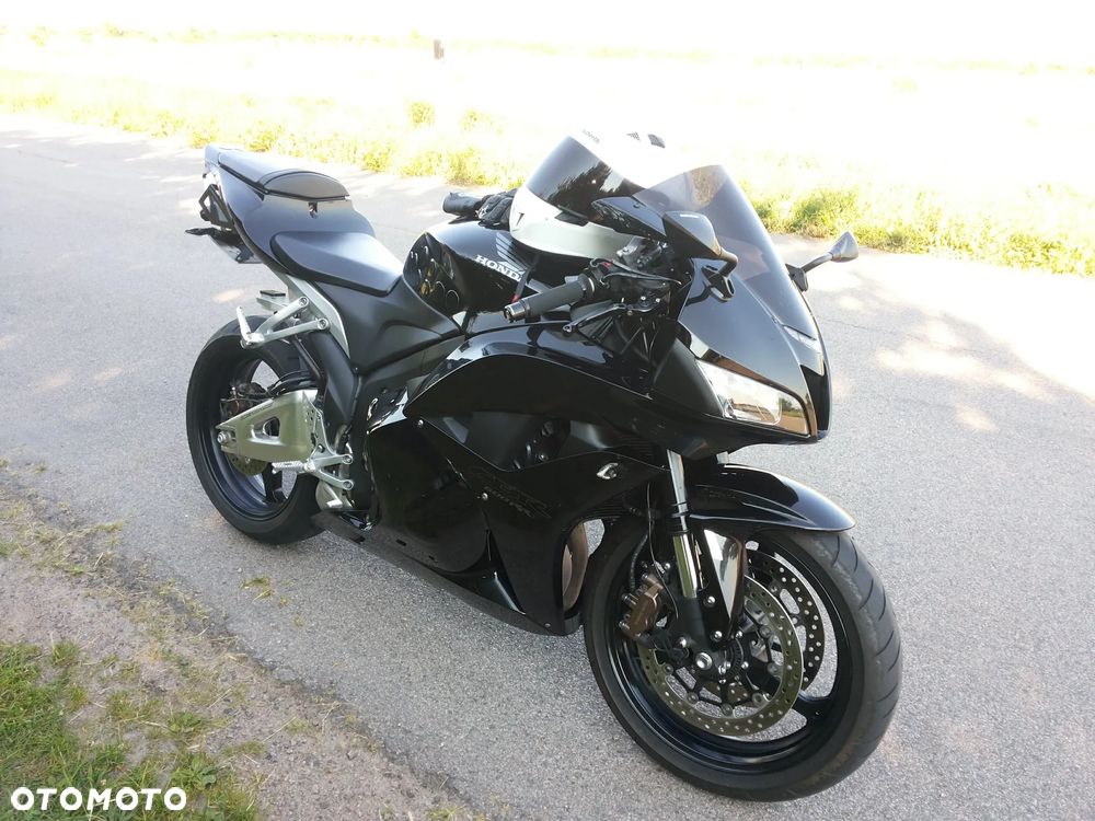Honda CBR - 6