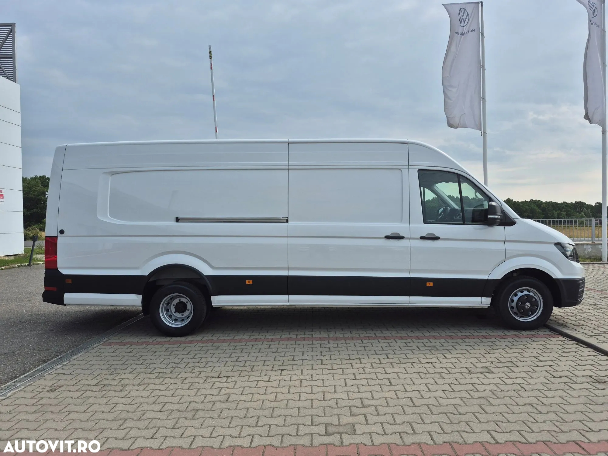 Volkswagen Crafter 5.0 CD Bena L4 dRWD 120kW - 24