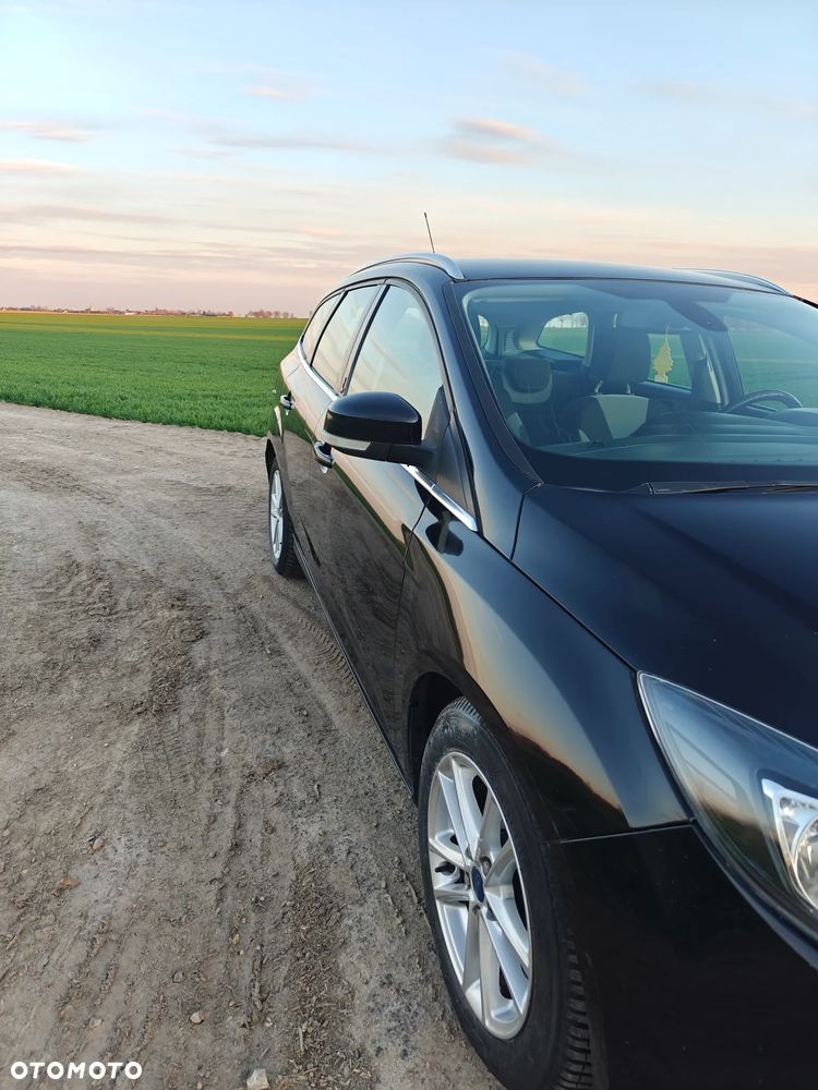 Ford Focus 1.6 TDCi DPF Champions Edition - 11