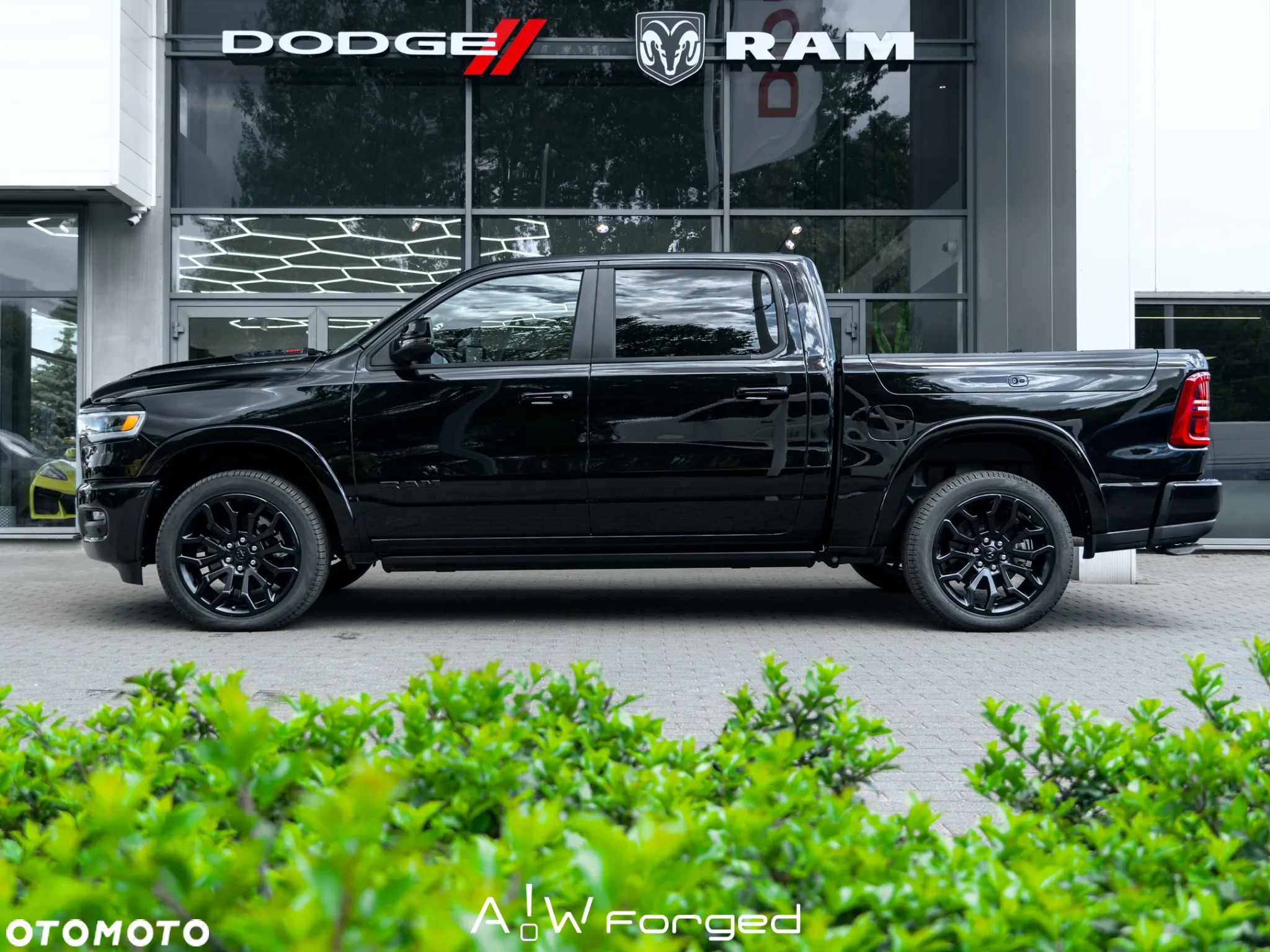 RAM 1500 - 8