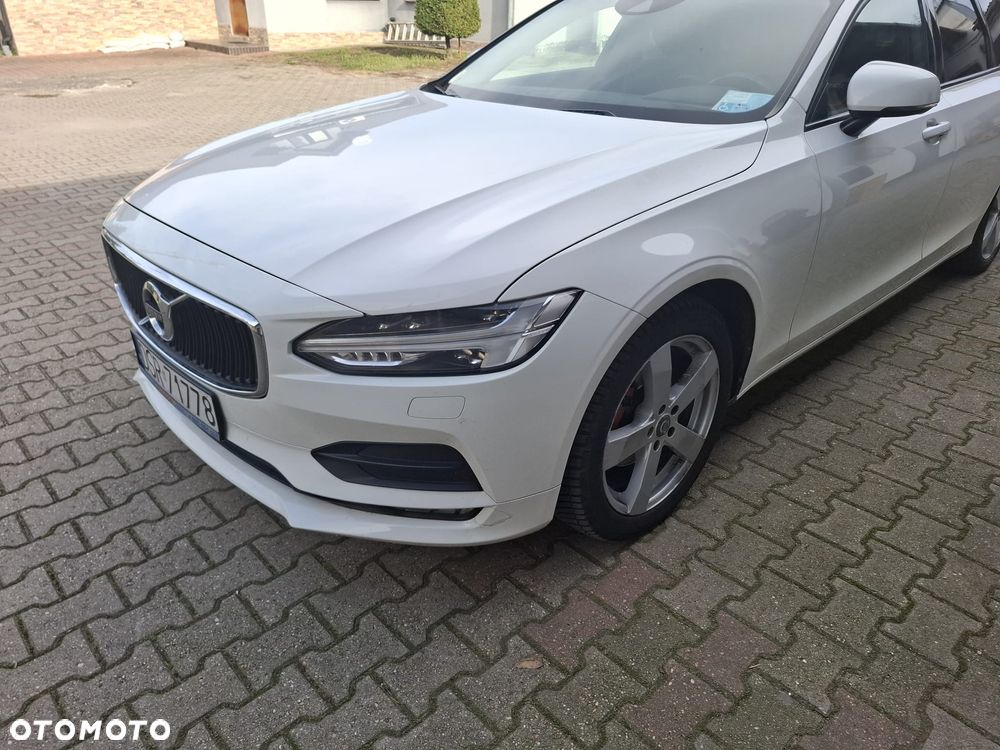 Volvo V90 - 2