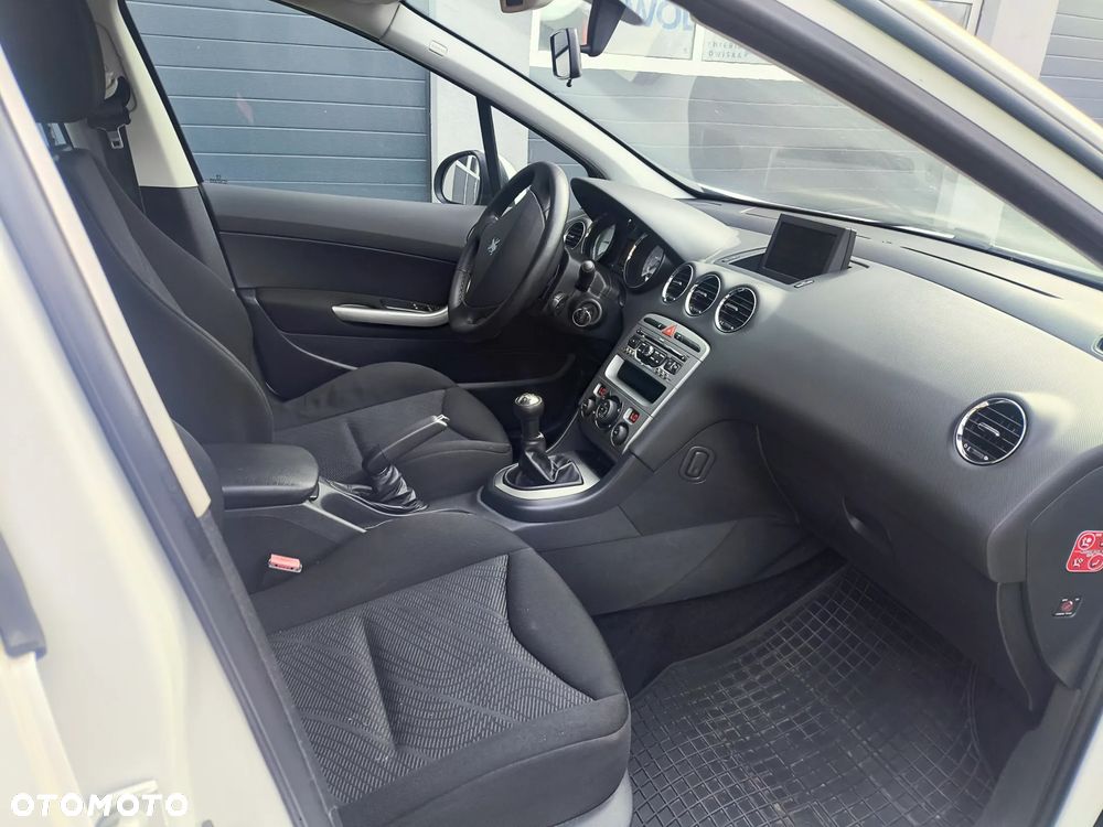 Peugeot 308 - 5