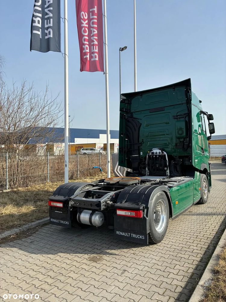 Renault T480 HIGH SLEPER CAB - 4