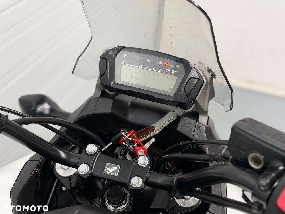 Honda NC - 16