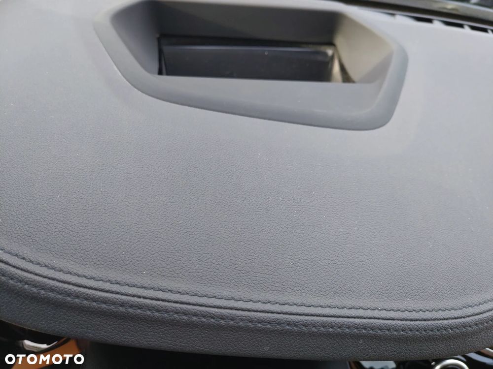 BMW Seria 5 530i GPF Luxury Line - 23