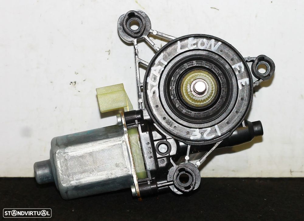 MOTOR ELEVATÓRIO DO VIDRO DIANTEIRO ESQUERDO SEAT LEON - 2