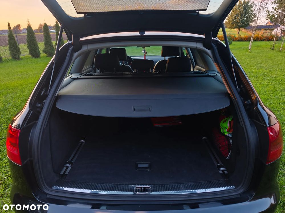 Audi A6 - 6