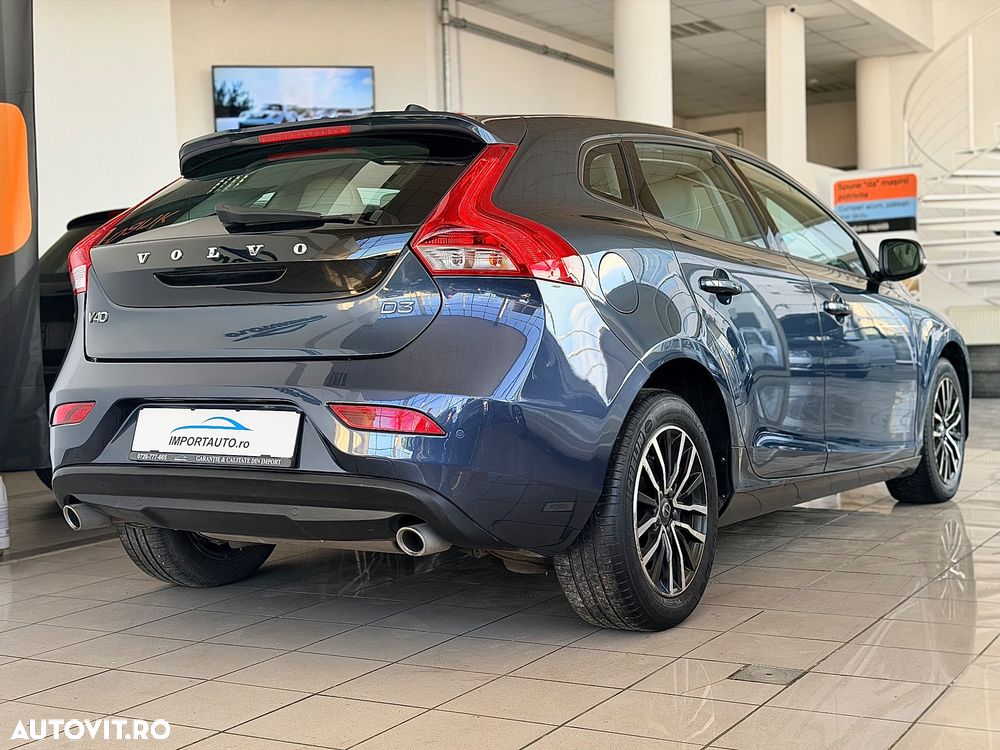 Volvo V40 D3 Geartronic Momentum - 5