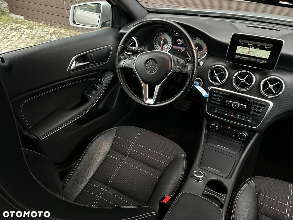 2015 Mercedes-Benz Klasa A, photograph 12