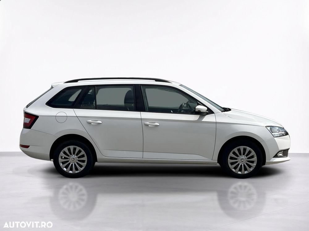 Skoda Fabia - 8