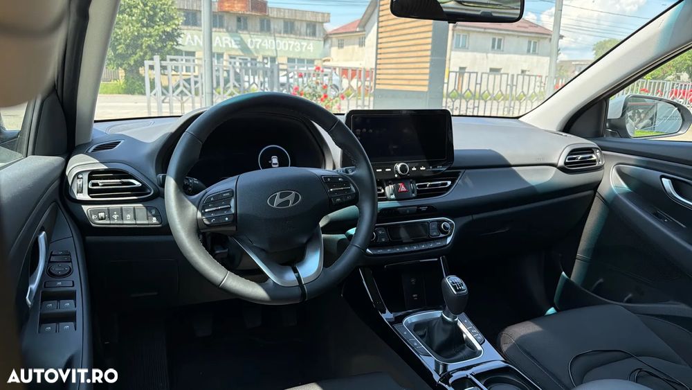 Hyundai i30 1.5 96CP M/T Highway - 8