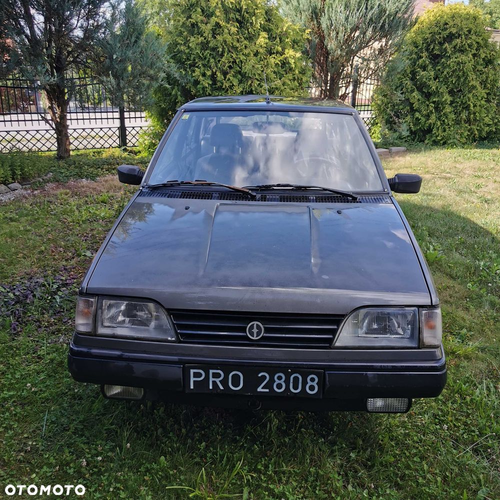 Polonez Caro - 2