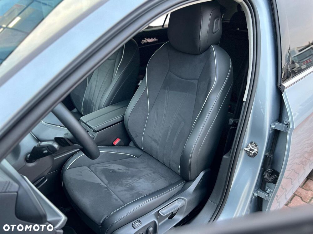 Volkswagen Passat Variant - 16