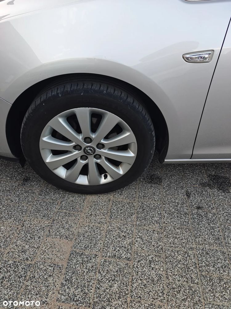 Opel Astra 1.7 CDTI Cosmo - 12