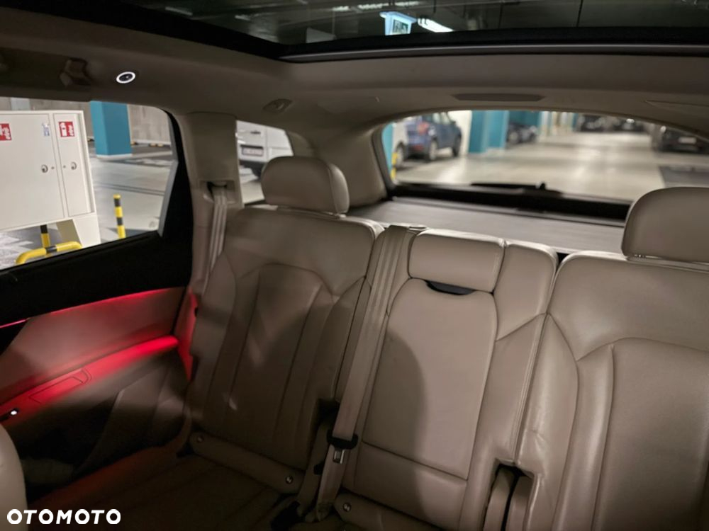 Audi SQ7 4.0 TDI Quattro Tiptronic - 23