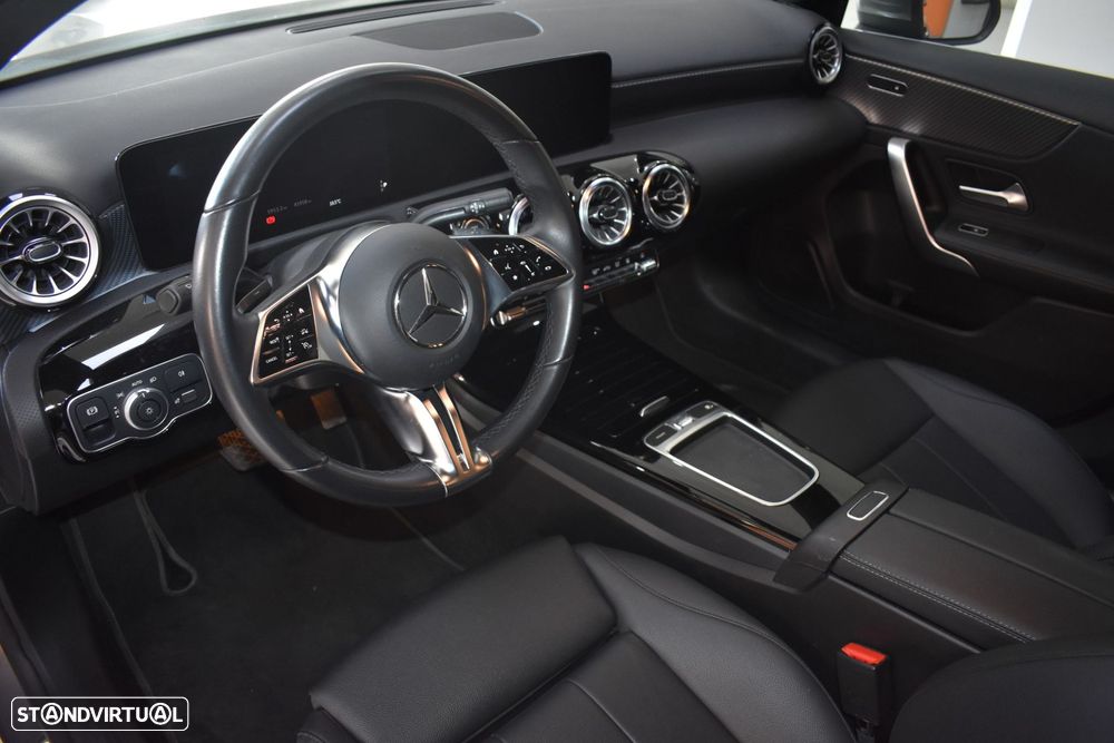 Mercedes-Benz A 250 - 23