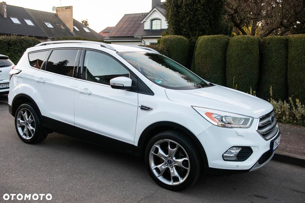 Ford Kuga 2.0 TDCi 4x4 Titanium - 3
