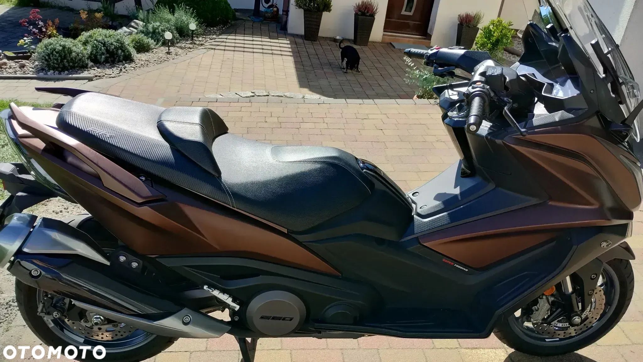 Kymco AK 550 - 1