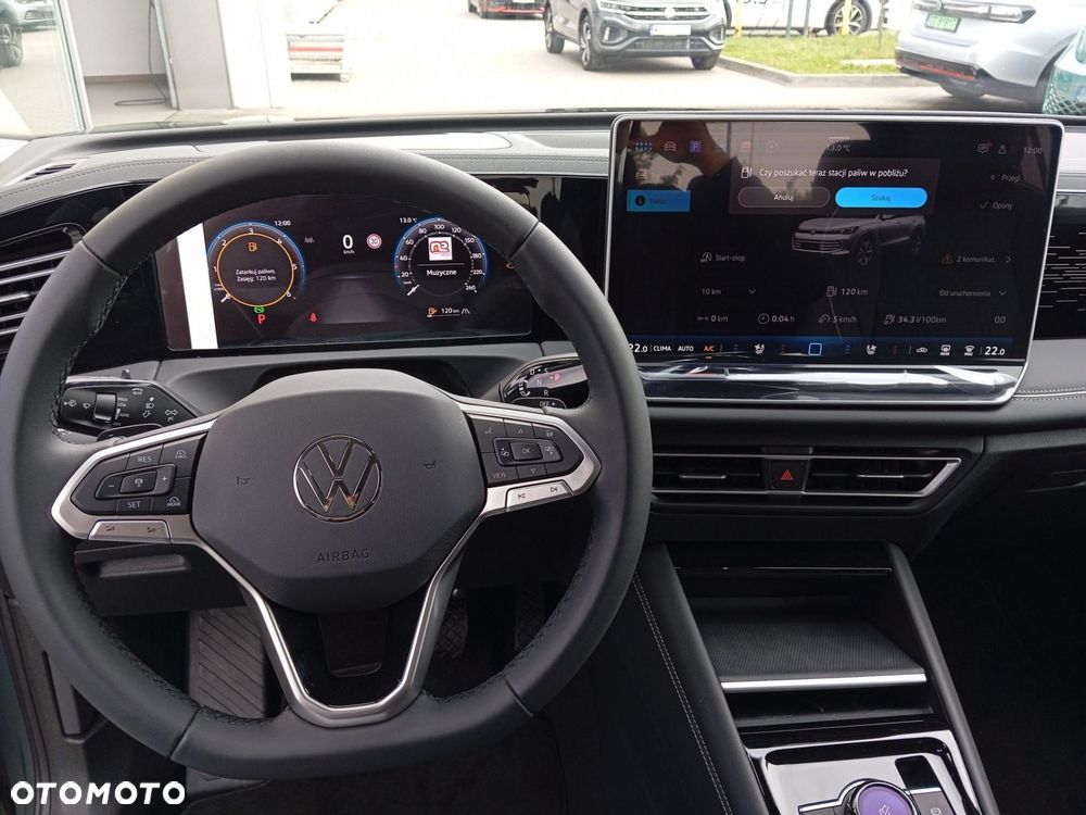 Volkswagen Tiguan - 14