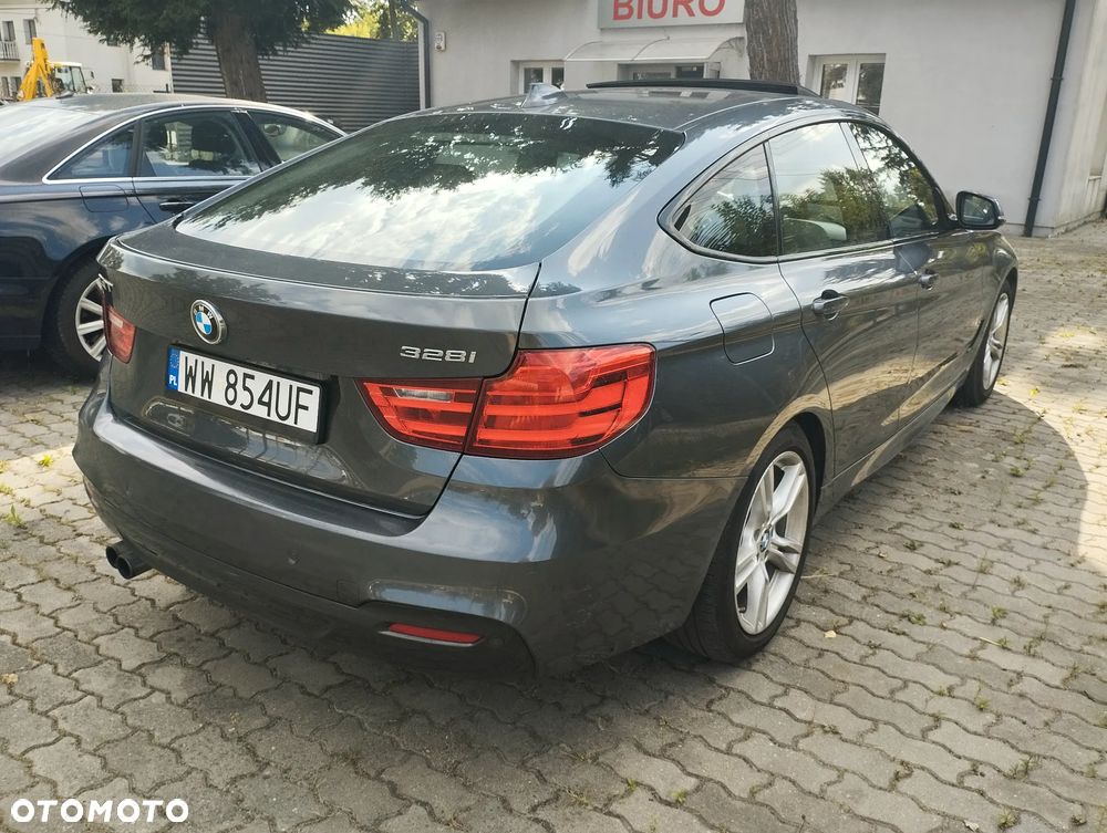 BMW 3GT 328i xDrive GT M Sport - 3