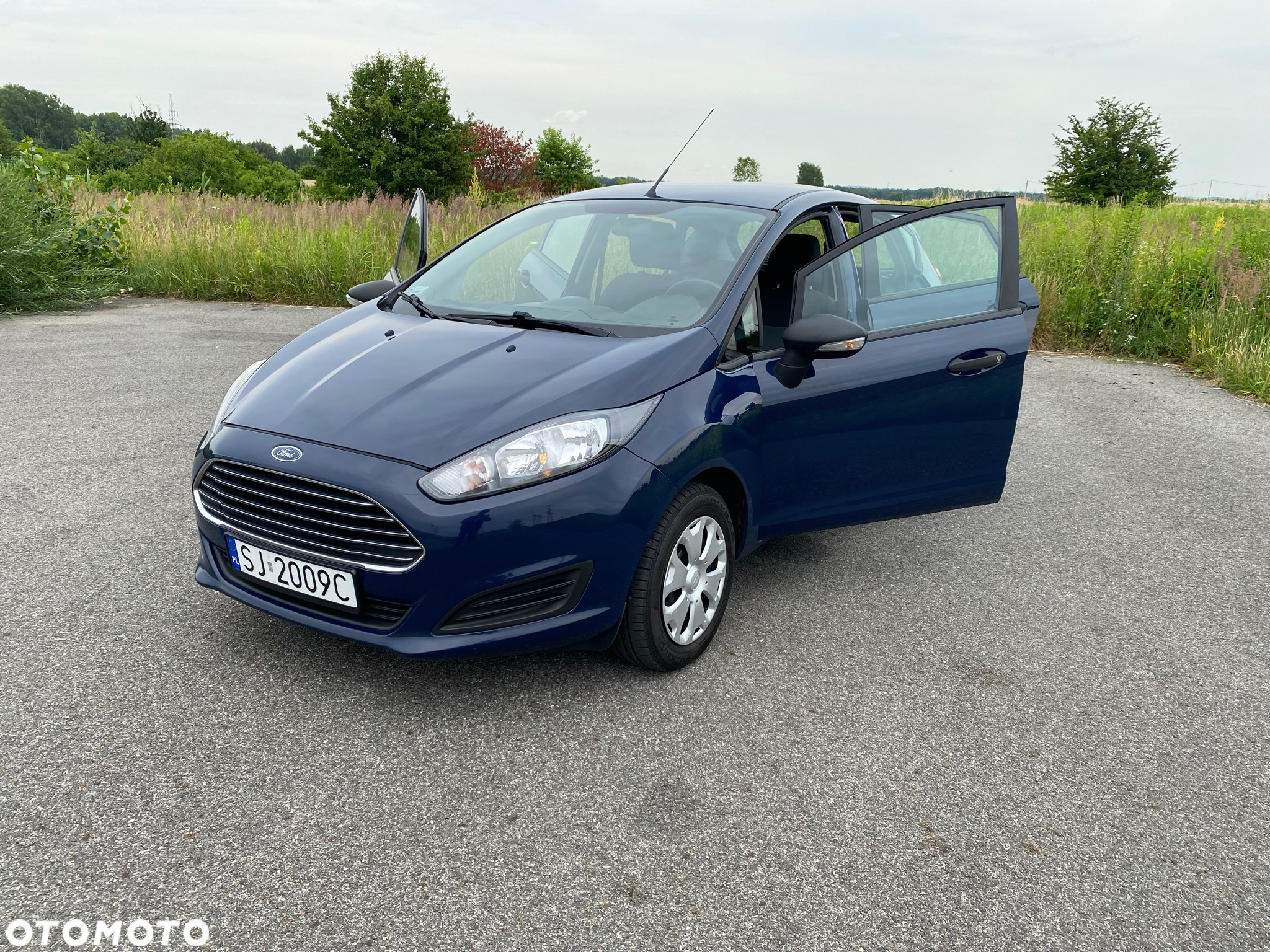 Ford Fiesta 1.5 TDCi Ambiente - 23
