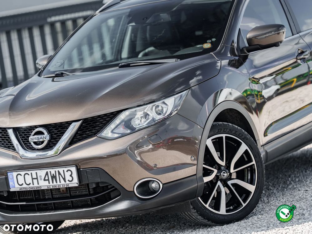 Nissan Qashqai 1.6 dCi Xtronic TEKNA+ - 10