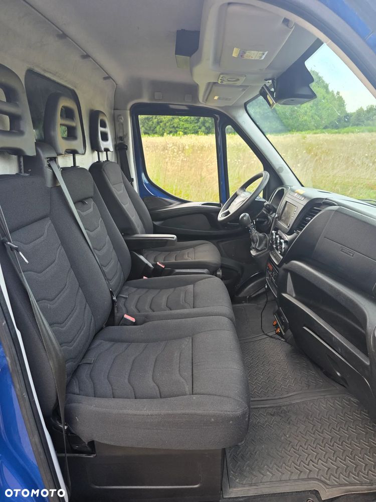 Iveco 50C17 - 28