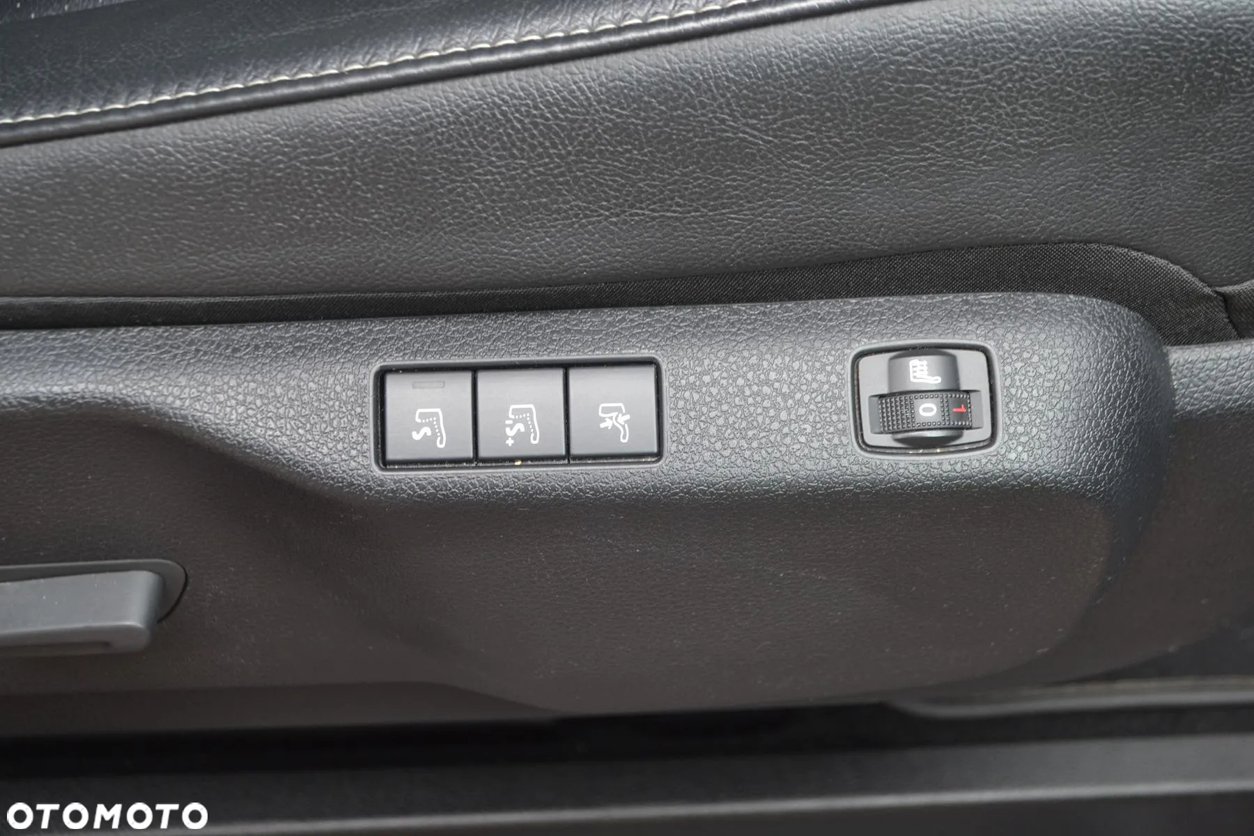 Peugeot Traveller 2.0 BlueHDi Long Business Vip - 22