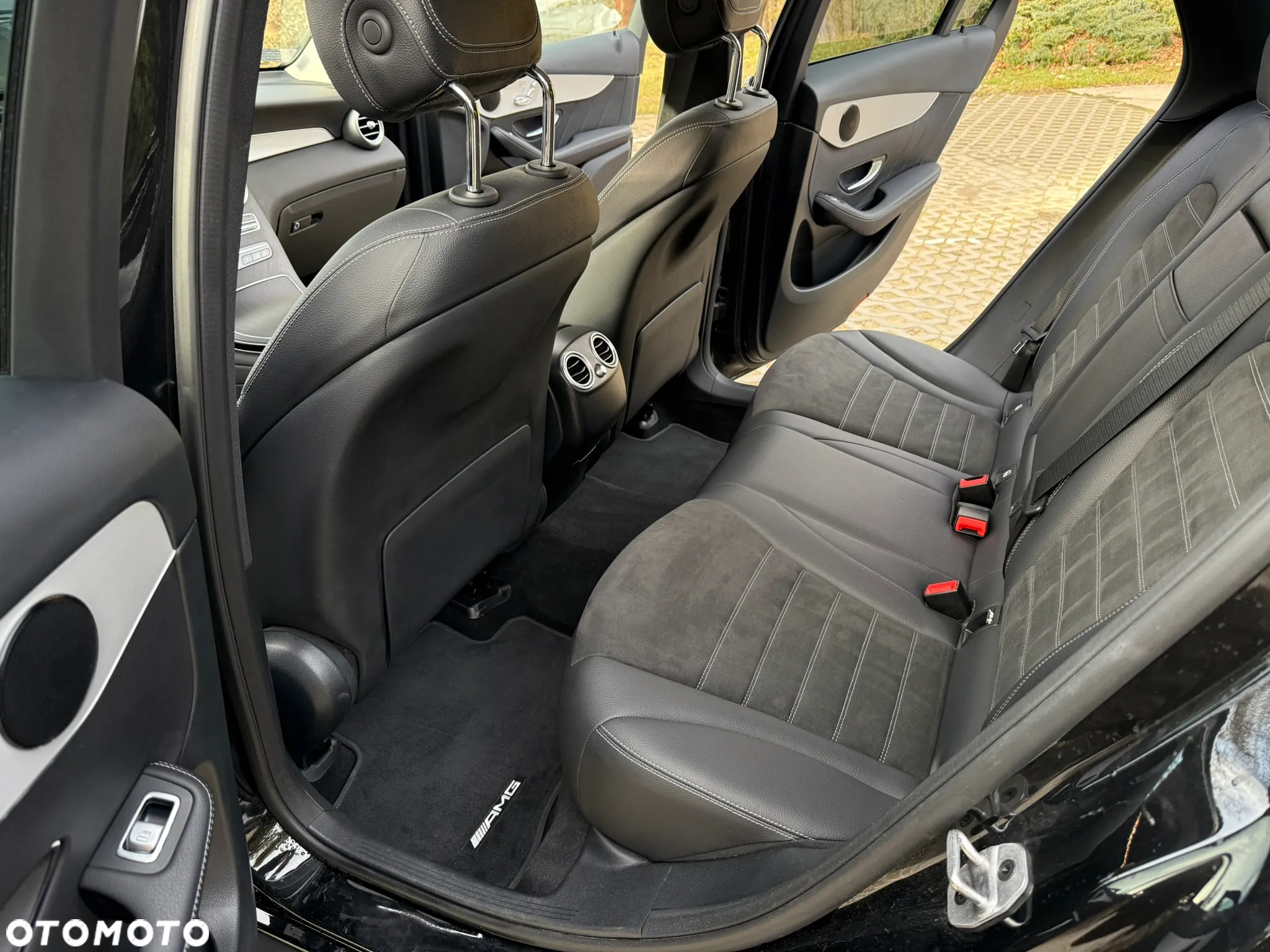Mercedes-Benz GLC 200 d 4-Matic Business Edition - 5