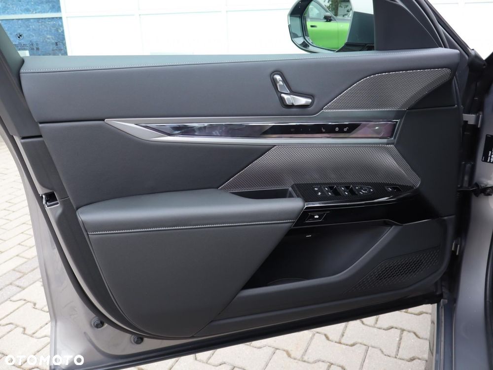 BMW Seria 7 - 20