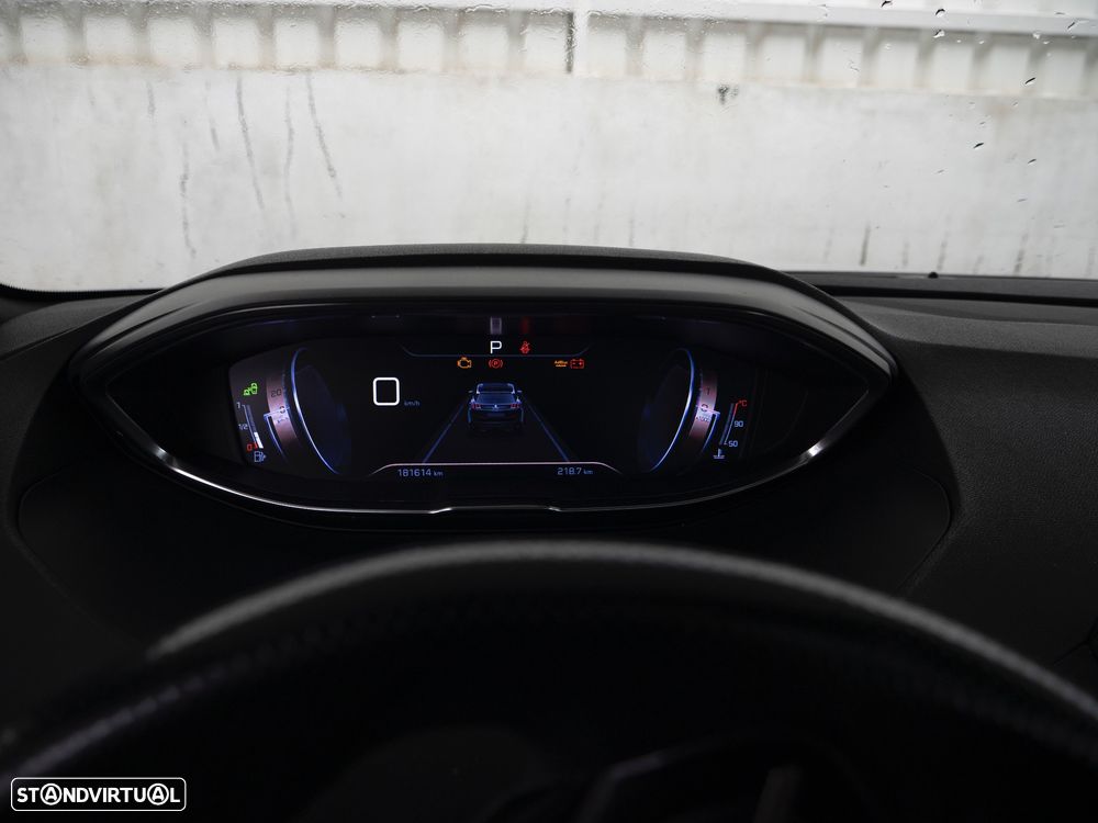 Peugeot 3008 1.5 BlueHDi GT Line EAT8 - 6