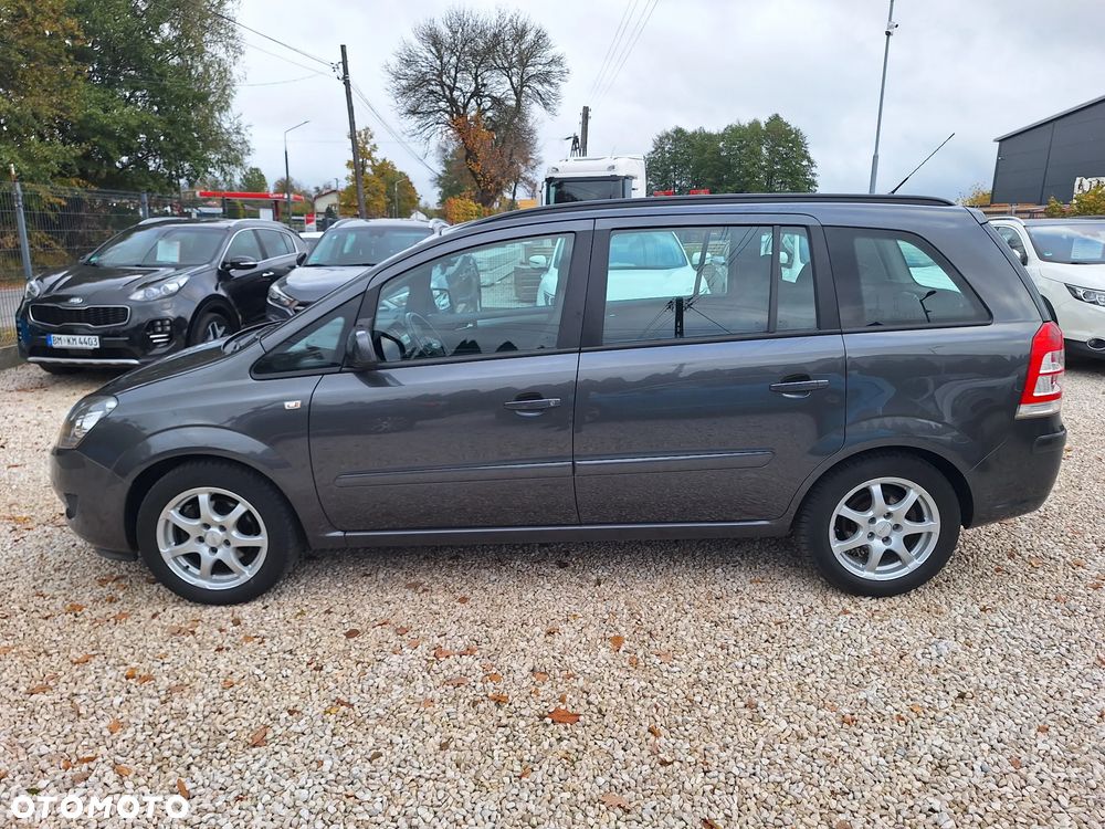 Opel Zafira 1.8 Design Edition - 11
